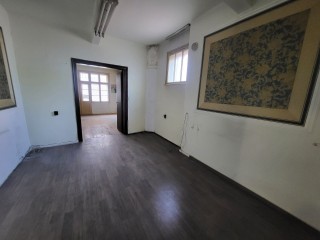 Двустаен апартамент на ул.Пиротска, в сграда паметник на културата в перфектно състояние! - SOLD OUT Двустаен апартамент на ул.Пиротска, в сграда паметник на културата в перфектно състояние! - SOLD OUT - image