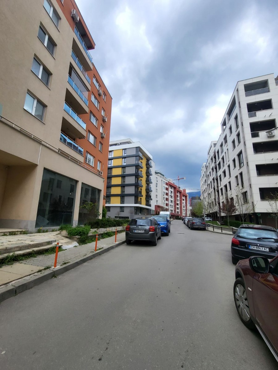 2 стаен апартамент, ж.к. Дианабад, цена 149900 евро- продаден